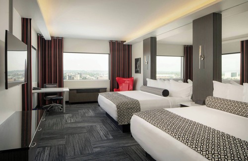 Riverside Hotel | The Davenport Grand, Autograph Collection