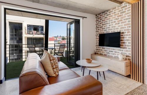 West Beach Apartment | The Decade on White Soil