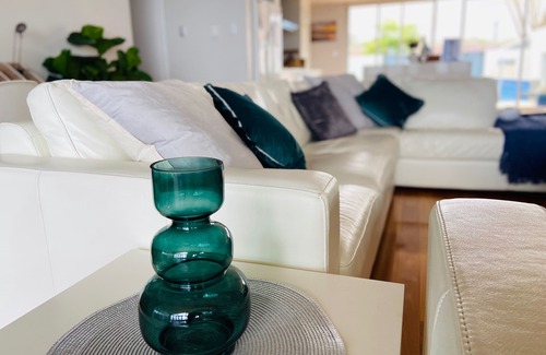 West Busselton House | The Deck House Beachfront in Beautiful Busselton