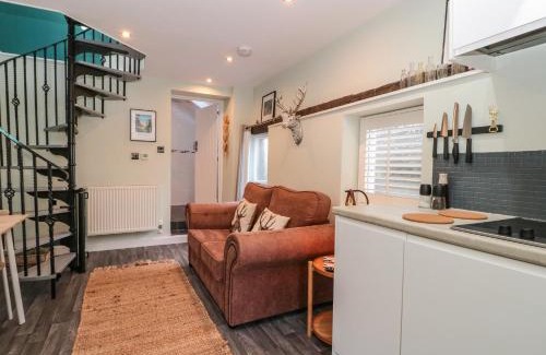 Blakeney House | The Deer