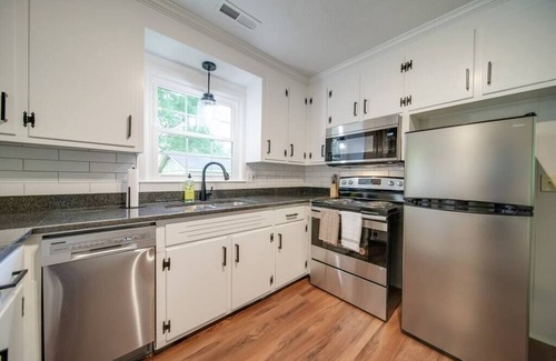 Harrisburg House | The Delaney House Sum