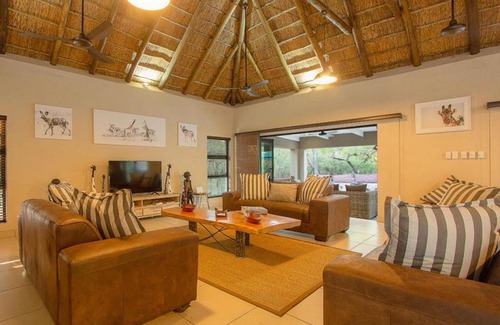 Marloth Park Cabin | The Den at Kruger 3479