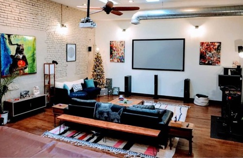 Cole House | The Denver Superloft! Industrial 2BD/2BA Sleeps 4!