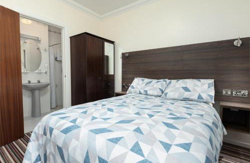 Castlederg Bed & Breakfast | The Derg Arms B&B