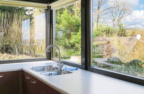 Ferienhausgebiet Hillenseifen House | The detached vacation home with garden and spacious terrace is located in the forest holiday park in