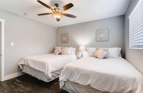 Scottsdale Estates Nine House | The Devonshire Duo, Two Separate Homes Booked as One!