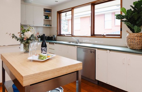 Diamond Creek House | The Diamond of Diamond Creek