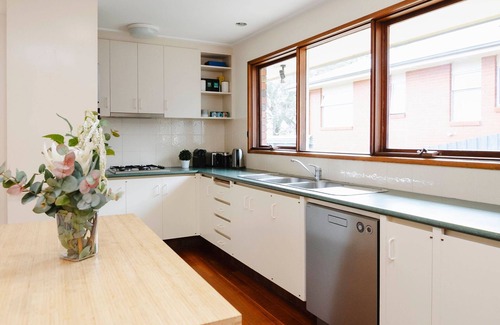 Diamond Creek House | The Diamond of Diamond Creek