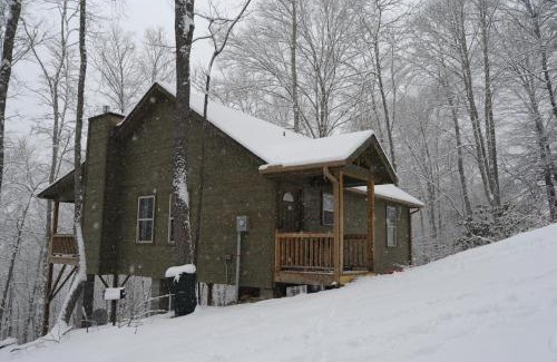 Aquone House | The Dogwood Breeze