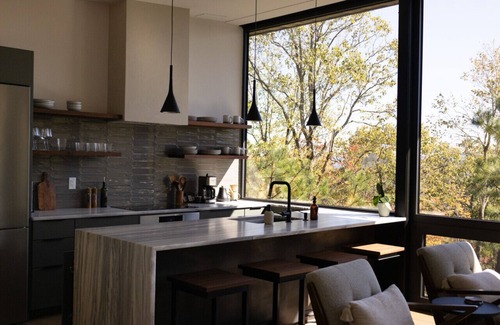 Mills River House | The Dogwoods at Vineyard Gap - Upper Retreat