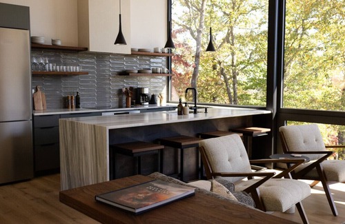 Mills River House | The Dogwoods at Vineyard Gap - Lower Retreat