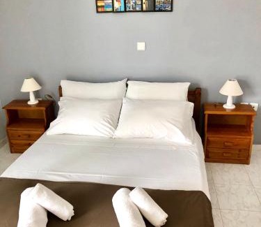 Pigianos Kampos Apartment | ​ The Dolphin Apartments