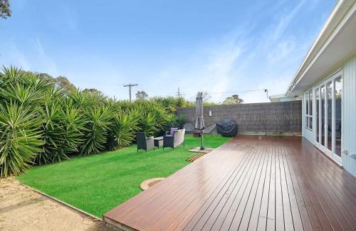 Rye House | The Dolphin Cottage - 250m to bay beach