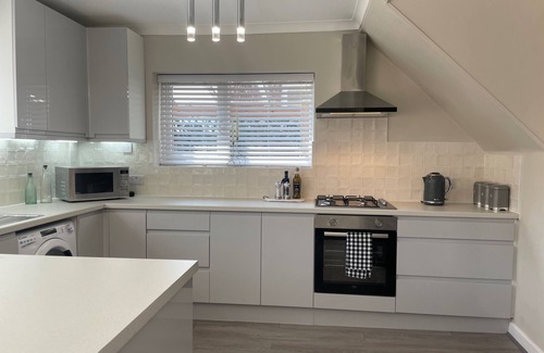 Netherton House | The Dooley, 3-Beds, Sleeps 6, Pet Friendly
