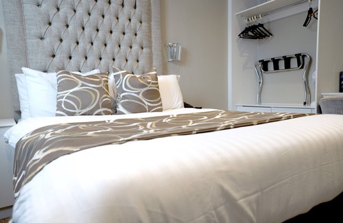 North Shore Hotel | The Doric Hotel