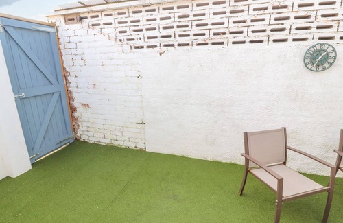 Wigton Cottage | THE DORMIE HOUSE, pet friendly, country holiday cottage in Silloth