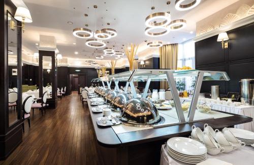 Almaty Hotel | The Dostyk Hotel