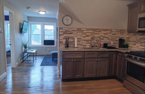 Wanskuck Apartment | The Double-Loft at The North End New 2BR APT. PVD