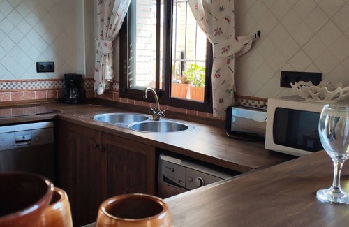 Nerja Cottage | THE DOVES 2