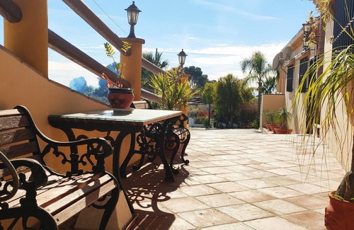 Nerja Cottage | THE DOVES 2