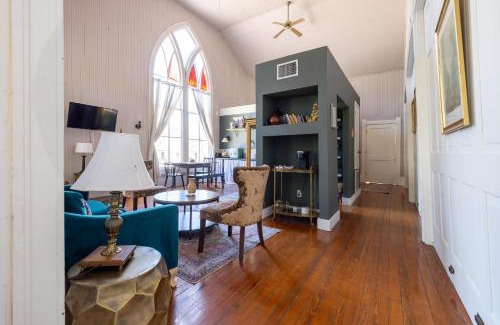 Heritage House | The Downtown Abbey