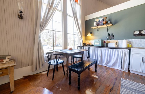 Heritage House | The Downtown Abbey