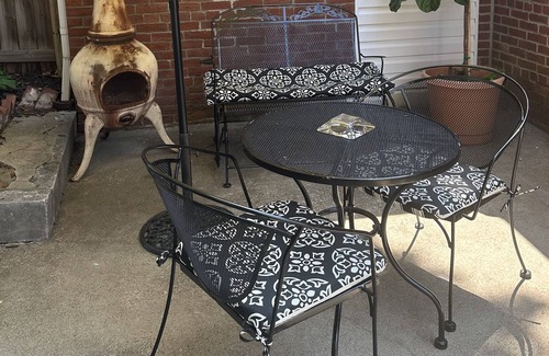 Cape Girardeau Cottage | The Downtown Guesthouse