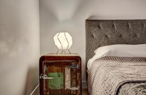 Cite Multimedia Apartment | The Downtown Oasis