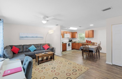Ocala Apartment | The Downtown Retreat Five
