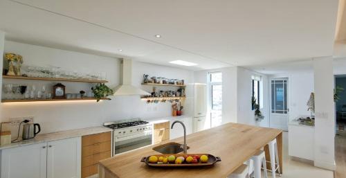 Kalk Bay House | The Dragon Tree Guesthouse