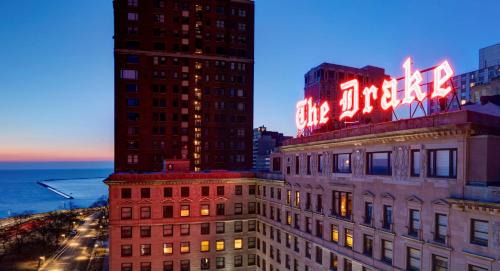Near North Side Hotel | The Drake Hotel
