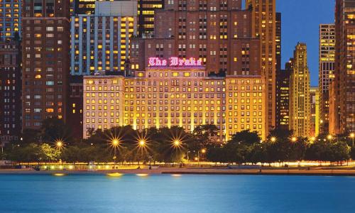 Near North Side Hotel | The Drake Hotel