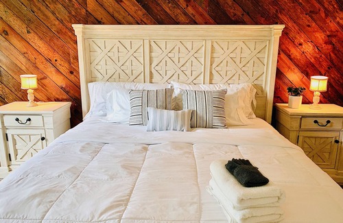 North Charleston House | The Drift