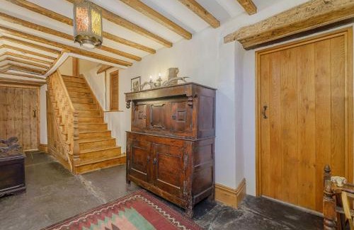 Corwen House | The Druids