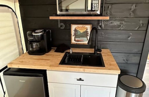 Cadiz RV Rental | The Drury, Luxury Safari Tent