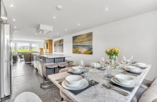 Bamburgh House | The Duchess - North East Escapes