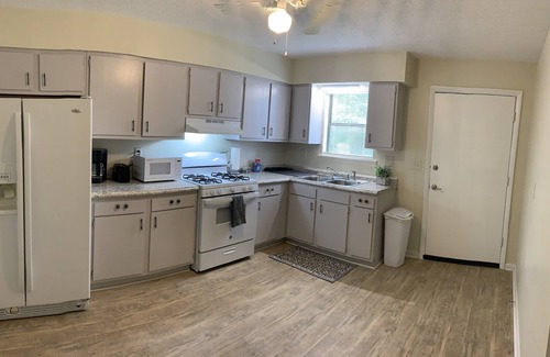 Historic District House | The Duke off Bay: A Vintage Bungalow