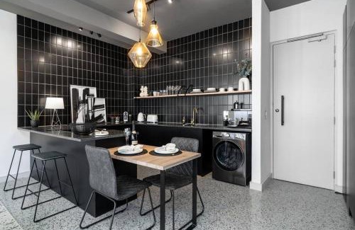 Foreshore Apartment | The Duke - Urban Modern 1 Bed