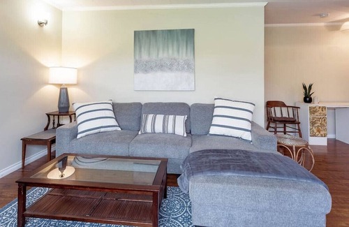North Cowichan House | The Duncan House · The Willow House