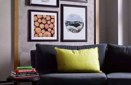 Downtown Portland Hotel | The Duniway Portland A Hilton Hotel