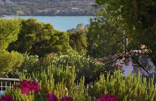 Porto Heli Villa | The Dutch Suite: Romantic boutique Guesthouse