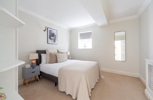 West Ealing Apartment | The Ealing Villa