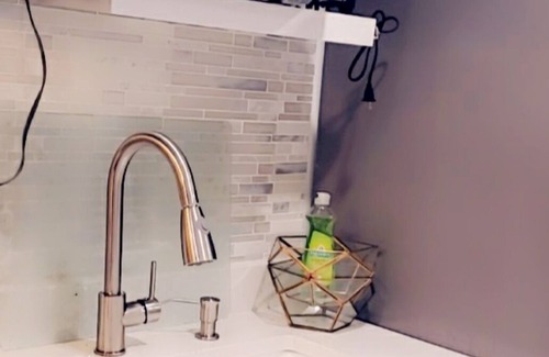 East Flatbush House | THE EDEN HOUSE