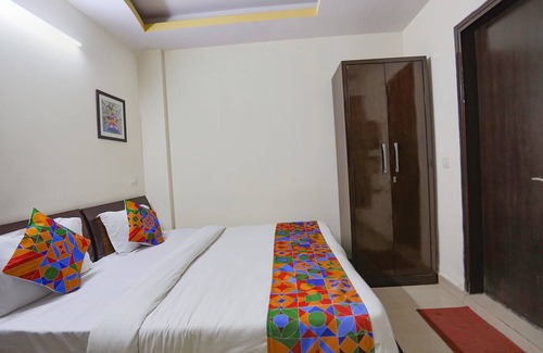 Okhla Hotel | THE EDEN Near Apollo Hospital