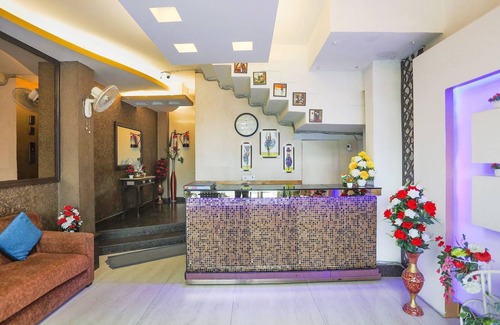 Okhla Hotel | THE EDEN Near Apollo Hospital