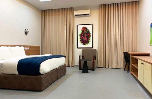 Abuja Hotel | THE EDGE HOTEL AND SUITEs
