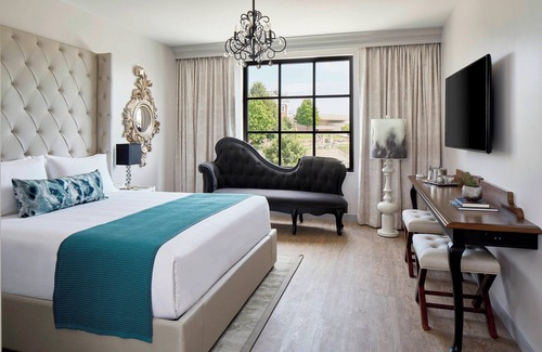Downtown Chattanooga Hotel | The Edwin Hotel, Autograph Collection