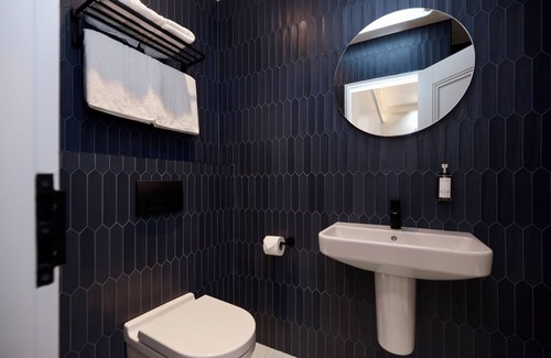 Earl's Court Bed & Breakfast | The Edwin Hotel