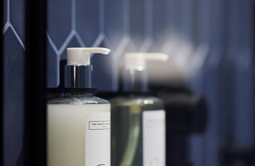 Earl's Court Bed & Breakfast | The Edwin Hotel