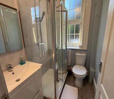 Epsom House | The Elder Guest House